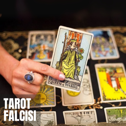 Tarot Falcısı